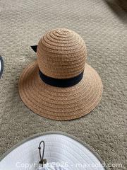 MaxSold Auction: Women’s Hats & Hat Box - Los Angeles (California, USA) PARTNER MANAGED Estate Sale Online Auction - Shoup Avenue (CONDO)