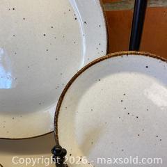 MaxSold Auction: Mid-Century Lifestyle Set of 10 Dinner and 10 Dessert Plates - Toronto (Ontario, Canada) SELLER MANAGED Downsizing Online Auction - Lamb Avenue