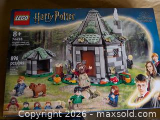 MaxSold Auction: 3 Harry Potter Lego sets - Welland (Ontario, Canada) SELLER MANAGED Reseller Online Auction - Young Road