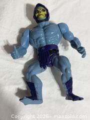 MaxSold Auction: MOTU Masters Of The Universe Action Figures He Man Skeletor  - Ottawa (Ontario, Canada) SELLER MANAGED Downsizing Online Auction - Prince Albert Street