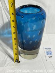 MaxSold Auction: Vintage Mid Century Modern Art Glass Vase By Czech Milan Metelak  - Ottawa (Ontario, Canada) SELLER MANAGED Downsizing Online Auction - Prince Albert Street