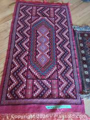 MaxSold Auction: Area/Accent Rug with Fringe - Saanich (British Columbia, Canada) PARTNER MANAGED Moving Online Auction - Marsett Place (CONDO)