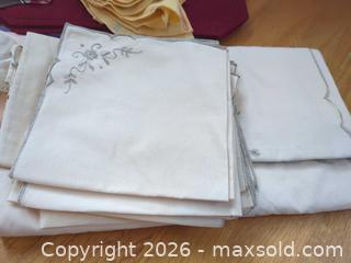 MaxSold Auction: Assorted Napkins, Tablecloths, Doilies & Place mats - Saanich (British Columbia, Canada) PARTNER MANAGED Moving Online Auction - Marsett Place (CONDO)