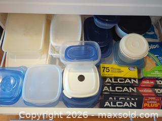 MaxSold Auction: Assorted Plastic Food Storage Containers, Lids, Bags & Misc Kitchen Items - Saanich (British Columbia, Canada) PARTNER MANAGED Moving Online Auction - Marsett Place (CONDO)