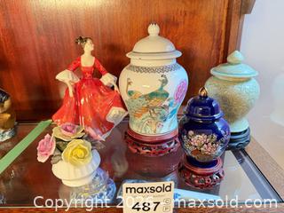 MaxSold Auction: Assorted Vintage Asian Porcelain Decorative Lot (4-6 pcs) - Saanich (British Columbia, Canada) PARTNER MANAGED Moving Online Auction - Marsett Place (CONDO)