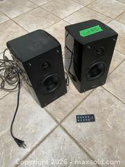 MaxSold Auction: EDIFIER R2000 Speakers  - Toronto (Ontario, Canada) SELLER MANAGED Moving Online Auction - Lansdowne Avenue