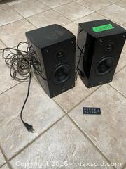 MaxSold Auction: EDIFIER R2000 Speakers  - Toronto (Ontario, Canada) SELLER MANAGED Moving Online Auction - Lansdowne Avenue