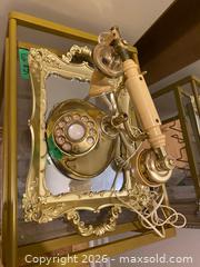 MaxSold Auction: Vintage home phone - Toronto (Ontario, Canada) SELLER MANAGED Moving Online Auction - Lansdowne Avenue