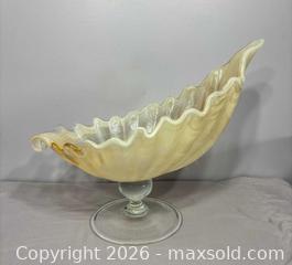 MaxSold Auction: Huge Vintage Lavorazione Arte Murano Glass Pedestal Centerpiece Bowl - Newmarket (Ontario, Canada) SELLER MANAGED Reseller Online Auction - Lundys Lane