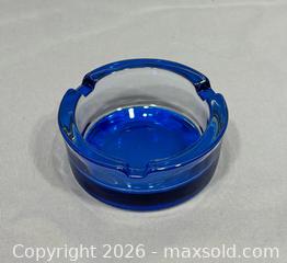 MaxSold Auction: Vintage Art Glass Ashtray - Newmarket (Ontario, Canada) SELLER MANAGED Reseller Online Auction - Lundys Lane