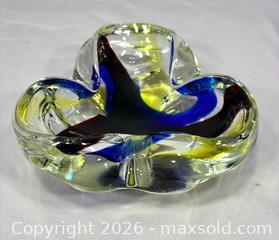 MaxSold Auction: Vintage Mid Century Czech? Art Glass Bowl Ashtray - Newmarket (Ontario, Canada) SELLER MANAGED Reseller Online Auction - Lundys Lane