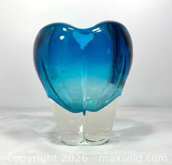 MaxSold Auction: Vintage Mid Century Whitefriars Glass Molar Vase Design by William Wilson - Newmarket (Ontario, Canada) SELLER MANAGED Reseller Online Auction - Lundys Lane