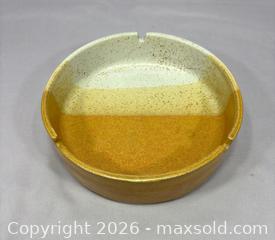 MaxSold Auction: Vintage Stoneware Pottery Ashtray - Newmarket (Ontario, Canada) SELLER MANAGED Reseller Online Auction - Lundys Lane