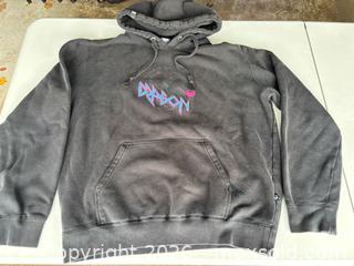 MaxSold Auction: Dragon Alliance Men’s Hoodie Sz L - Newmarket (Ontario, Canada) SELLER MANAGED Reseller Online Auction - Silken Laumann Drive
