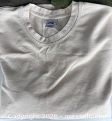 MaxSold Auction: Men’s Cotton Long Sleeve Pullovers Sz M - Newmarket (Ontario, Canada) SELLER MANAGED Reseller Online Auction - Silken Laumann Drive