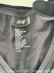 MaxSold Auction: Men’s Cotton V-Neck Short Sleeve Shirts Sz L Black - Newmarket (Ontario, Canada) SELLER MANAGED Reseller Online Auction - Silken Laumann Drive