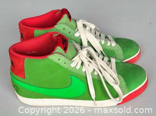 MaxSold Auction: Nike Blazer Premium SB Men’s Sneakers Sz 10.5 - Newmarket (Ontario, Canada) SELLER MANAGED Reseller Online Auction - Silken Laumann Drive