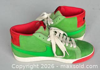 MaxSold Auction: Nike Blazer Premium SB Men’s Sneakers Sz 10.5 - Newmarket (Ontario, Canada) SELLER MANAGED Reseller Online Auction - Silken Laumann Drive