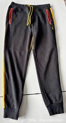 MaxSold Auction: Polo Ralph Lauren Men's Polo RL 67 Jogger Pants Sz S - Newmarket (Ontario, Canada) SELLER MANAGED Reseller Online Auction - Silken Laumann Drive