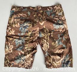 MaxSold Auction: Ralph Lauren Denim and Supply Men’s Shorts Sz 31 - Newmarket (Ontario, Canada) SELLER MANAGED Reseller Online Auction - Silken Laumann Drive