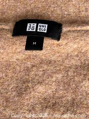 MaxSold Auction: Uniqlo Men’s Wool Cardigan Sz M - Newmarket (Ontario, Canada) SELLER MANAGED Reseller Online Auction - Silken Laumann Drive