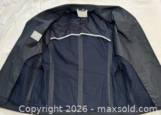 MaxSold Auction: Vintage Versace Jeans Couture Men’s Casual Jacket Coat Cotton Navy Blue 50EU Medusa - Newmarket (Ontario, Canada) SELLER MANAGED Reseller Online Auction - Silken Laumann Drive