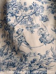 MaxSold Auction: Colour-Coordinated Fabric Bundle – Over 14 Yards Total - Oshawa (Ontario, Canada) SELLER MANAGED Downsizing Online Auction - Arthur Street Arthur