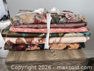 MaxSold Auction: Fabric Lot – Coordinated Vintage Florals & Upholstery Fabrics - Oshawa (Ontario, Canada) SELLER MANAGED Downsizing Online Auction - Arthur Street Arthur
