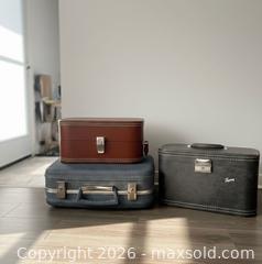 MaxSold Auction: Lot of 3 Vintage Mid-Century Men’s Travel Cases - Oshawa (Ontario, Canada) SELLER MANAGED Downsizing Online Auction - Arthur Street Arthur