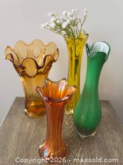 MaxSold Auction: Set of Four Vintage Art Glass Bud Vases – Murano & Carnival Glass - Oshawa (Ontario, Canada) SELLER MANAGED Downsizing Online Auction - Arthur Street Arthur