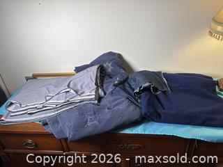 MaxSold Auction: Blue fabric - Toronto (Ontario, Canada) PARTNER MANAGED Estate Sale Online Auction - Arlene Crescent