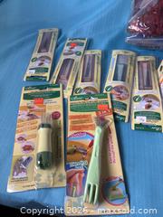 MaxSold Auction: Felting needle point kit - Toronto (Ontario, Canada) PARTNER MANAGED Estate Sale Online Auction - Arlene Crescent