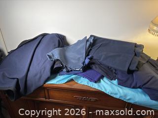 MaxSold Auction: More navy fabric - Toronto (Ontario, Canada) PARTNER MANAGED Estate Sale Online Auction - Arlene Crescent