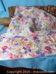 MaxSold Auction: Paisley & floral material - Toronto (Ontario, Canada) PARTNER MANAGED Estate Sale Online Auction - Arlene Crescent