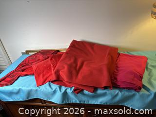 MaxSold Auction: Red Fabric - Toronto (Ontario, Canada) PARTNER MANAGED Estate Sale Online Auction - Arlene Crescent