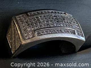 MaxSold Auction: Sterling Silver Wide Band Ring,  Size 9-10 - Toronto (Ontario, Canada) SELLER MANAGED Downsizing Online Auction - O'connor Drive (CONDO)