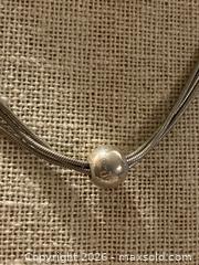 MaxSold Auction: Vintage 1980s ITALY 925 Sterling Silver 3-Strand Snake Chain Single Bead Necklace - Toronto (Ontario, Canada) SELLER MANAGED Downsizing Online Auction - O'connor Drive (CONDO)