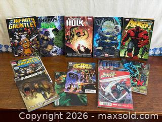 MaxSold Auction: DC Comics + Graphic Novels - Hamilton (Ontario, Canada) SELLER MANAGED Estate Sale Online Auction - Gertrude Street