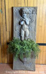 MaxSold Auction: Fountain Garden Wall - Hamilton (Ontario, Canada) SELLER MANAGED Estate Sale Online Auction - Gertrude Street