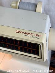 MaxSold Auction: Singer Touch-Tronic 2001 Sewing Machine  - Hamilton (Ontario, Canada) SELLER MANAGED Estate Sale Online Auction - Gertrude Street