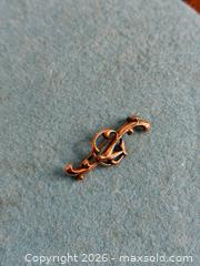 MaxSold Auction: Victorian 9ct Gold Swallow Bar Brooch - Hamilton (Ontario, Canada) SELLER MANAGED Estate Sale Online Auction - Gertrude Street