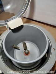 MaxSold Auction: Bread! Dried Fruit! Vintage Air Fryer! - Fremont (California, USA) PARTNER MANAGED Estate Sale Online Auction - Las Palmas Avenue