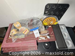 MaxSold Auction: Calphalon Bakeware & More - Unused - Fremont (California, USA) PARTNER MANAGED Estate Sale Online Auction - Las Palmas Avenue