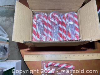 MaxSold Auction: Christmas Fruit, Nativity Scenes and more - Fremont (California, USA) PARTNER MANAGED Estate Sale Online Auction - Las Palmas Avenue