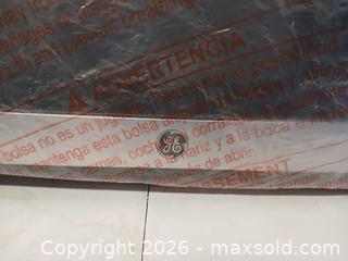 MaxSold Auction: GE Microwave.  - Fremont (California, USA) PARTNER MANAGED Estate Sale Online Auction - Las Palmas Avenue