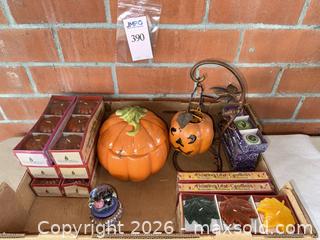 MaxSold Auction: Halloween & Fall Assortment  - Fremont (California, USA) PARTNER MANAGED Estate Sale Online Auction - Las Palmas Avenue