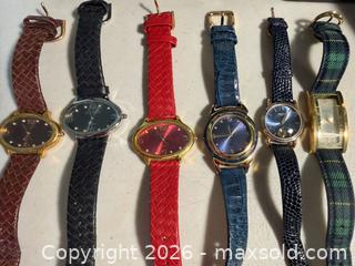 MaxSold Auction: Joan Rivers Classics Watches - Fremont (California, USA) PARTNER MANAGED Estate Sale Online Auction - Las Palmas Avenue
