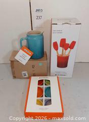 MaxSold Auction: Le Creuset Sauce Jar, Pinch Bowls, Utensil Set with Crock - Fremont (California, USA) PARTNER MANAGED Estate Sale Online Auction - Las Palmas Avenue