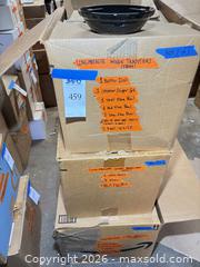 MaxSold Auction: Longaberger Pottery Lot - HUGE! - Fremont (California, USA) PARTNER MANAGED Estate Sale Online Auction - Las Palmas Avenue