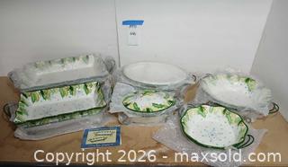 MaxSold Auction: Temp-Tations Hometown Christmas #2 - Fremont (California, USA) PARTNER MANAGED Estate Sale Online Auction - Las Palmas Avenue